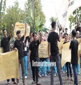 Manajemen Aksi dan Simulasi Aksi, Belajar Menyampaikan Aspirasi di DAD Dua IMM Iskandariyah UMLA