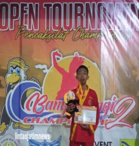 Sosok Dicky Eka Prasetya Mahasiswa ITB AD Lamongan Raih Juara Kejurnas Pencak Silat Tingkat Nasional