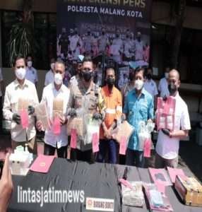 Satresnarkoba Polresta Malang Kota Berhasil Gagalkan Upaya  Peredaran Narkoba Jenis Shabu dan Ganja 9,2 Kg