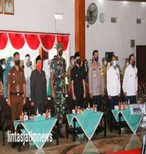 Dukung Pemerintah Tingkatkan Masalah Kesehatan, Dandim 0806/Trenggalek Hadiri Rembuk Stunting Tahun 2022