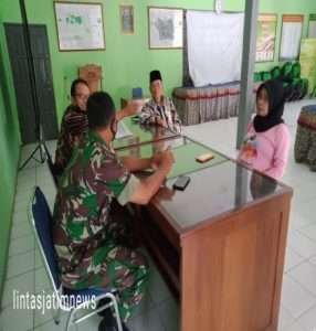 Jaga Sinegritas Babinsa Puro Komsos dengan Perangkat Desa