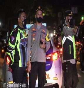 Jaga Suasana Kondusif di Bulan Puasa, Polres Nganjuk Gelar Patroli Ramadan Skala Besar