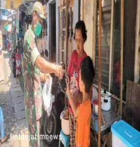 Memasuki Bulan Ramadhan, Babinsa Tetap Berikan Himbauan Prokes di Wilayah