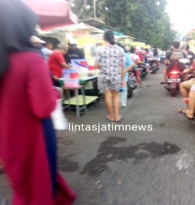 Berburu kuliner saat berbuka di kawasan putat jaya