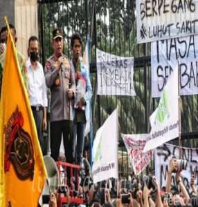 BEM SI SEBUT AKSINYA DAMAI DAN ASPIRASI TERSAMPAIKAN DENGAN BAIK