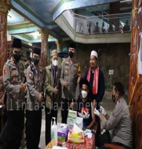 Berkah Ramadhan, Polres Mojokerto Tingkatkan Akselerasi Vaksinasi Malam Hari