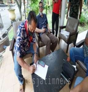 Tarik Parkir di Alun Alun Ugal-ugalan, Gus Muhdlor : Segera Tertibkan