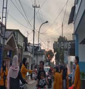 IPM MAMusix  dan  IPM MTs Mulia Berbagi Takjil