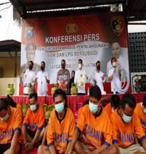 Polda Jatim Bongkar Penyalagunaan BBM dan Elpiji Bersubsidi