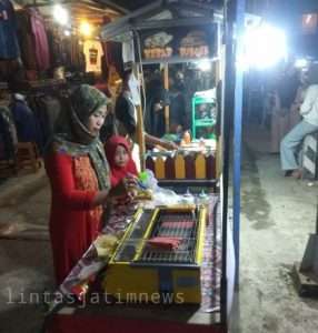 Pasar Kriyek Desa Klotok Asyik Untuk Ngabuburit