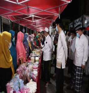 Tradisi Malam Selawe Gresik Kembali Bergeliat Setelah Sempat Vakum