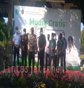 Gus Muhdlor Berangkatkan 20 Bus Mudik Gratis
