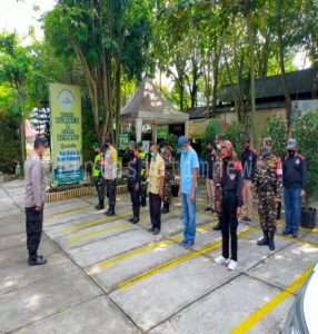 Jelang libur Hari Raya Idul Fitri, Babinsa 0805/07 Ngrambe bersama instansi terkait Apel Kesiapan Pengamanan Tempat Wisata