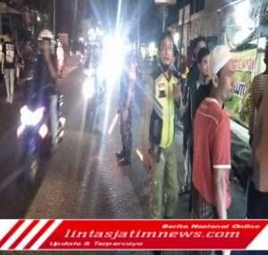 Tak Kenal Lelah, Sinergitas Babinsa dan Bhabinkamtibmas Joyotakan Monitoring Kegiatan Takbir Keliling