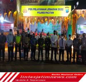 Dandim 0801/Pacitan bersama Forkopimda Keliling Di Pos Pam Hari Raya Idul Fitri 1443 H.
