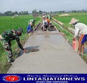 Semangat Gotong royong Pembuatan Rabat beton di Tawang, Weru, Sukoharjo terus dikebut