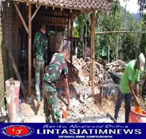 Satgas TMMD Ke 113 Kodim 0806/Trenggalek Laksanakan Program Bedah Rumah Warga