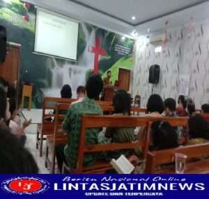 Bukti Nyata Sinergitas Babinsa & Bhabinkamtibmas Amankan Ibadah Minggu Pagi