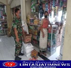 Serka Suryanto Lakukan Pendisiplinan Prokes Dengan Cara Himbauan Pada Penerapan PPKM