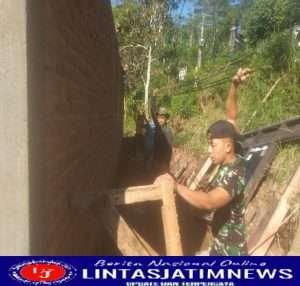 Geliat Pembangunan RTLH Milik Bu Damitun, Salah Satu Sasaran TMMD ke 113 Kodim 0802/Ponorogo