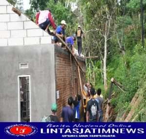 TMMD ke 113 Kodim 0802/Ponorogo, Hari Ini Pembangunan Rumah Milik Bu Damitun Mulai Naikkan Molo