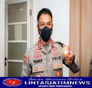 Kombes Pol A Yusep Pimpin Langsung Tes Urine Anggota
