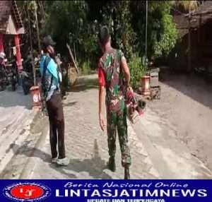 Cegah DBD, Babinsa Koramil  Mantingan Laksanakan Fogging
