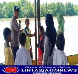 Polres Gresik Sosialisasi Antisipasi Bahaya Banjir Rob di Mengare