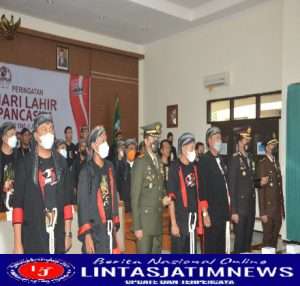 Dandim 0802/Ponorogo Hadiri Upacara Peringatan Hari Lahir Pancasila 1 Juni 2022