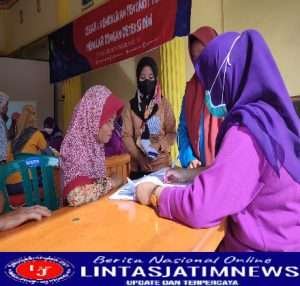 TMMD Gelar Posbindu, Warga Cepoko Tidak Usah Jauh Periksa Kesehatan