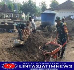 Serma Sunardi Ikut Aktif Gotong Royong Membantu Warga Masyarakat