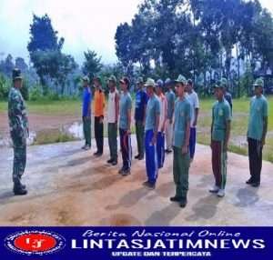 Tingkatkan Kemampuan, Babinsa Koramil 0801/04 Tegalombo Bekali Keterampilan Linmas