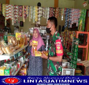 Babinsa Cek di pasar tradisional, Stok dan Harga Migor di wilayah Bendosari terpantau aman