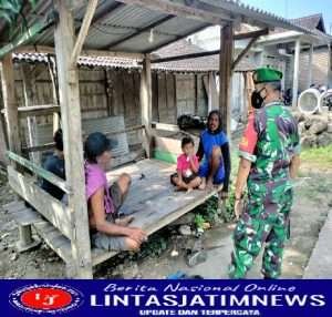 Melalui Komsos, Babinsa Koramil Mantingan Ajak Warga Jaga Kamtibmas