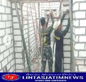 Babinsa Koramil 0812/23 Solokuro Kebut Pengerjaan Rutilahu