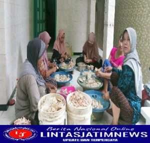 Harga Rajungan Makin Terpuruk, Nelayan Tradisional Lamongan Pasrah