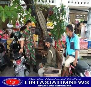 Babinsa Kepatihan Wetan Terus Ingatkan Warga Dengan Beri Himbuan Prokes