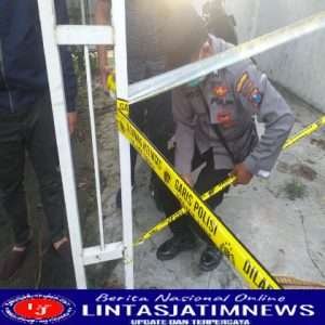 Polres Gresik Pasang Garis Polisi di Pesanggrahan Keramat Ki Ageng di Benjeng