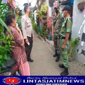 Komsos Adalah Metode Babinsa Laweyan Dekati Warganya