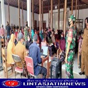 Terus Galakkan Vaksinasi, Babinsa Selalu Berikan Pendampingan