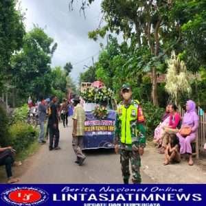 Lestarikan Budaya Lokal, Babinsa Ngulankulon Turut Sukseskan Tradisi Bersih Desa
