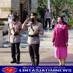 Beri Penghormatan ke TMP Kalibata, Kapolri Lanjutkan Semangat Pahlawan Wujudkan Indonesia Emas