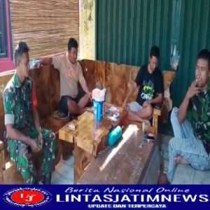 Jalin Silaturahmi, Serda Suradi Komunikasi Sosial Dengan Mitra Karib