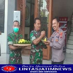 Danramil 03 Serengan dan Anggota Datangi Mapolsek Serengan