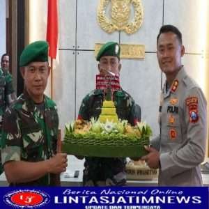 Tak Hanya Polres, Danrem 081/DSJ Kolonel Deni Juga Sambangi Satuan Brimob di Hari Bhayangkara ke-76