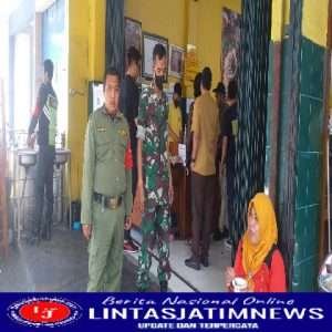 Bati Bakti TNI Koramil 03/Serengan Cek Prokes dan Himbau PPKM  di sepanjang Jln. Bhayangkara Tipes
