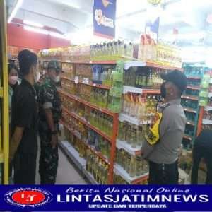 Sambangi Luwes Kestalan, Serda Supriyanto Himbau Pengunjung Patuhi Prokes