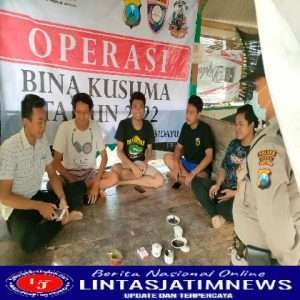 Pemuda Warga Sidayu Dukung Ops Bina Kusuma Semeru 2022