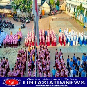 Masuk Sekolah Pertama Apel Dipimpin PRM