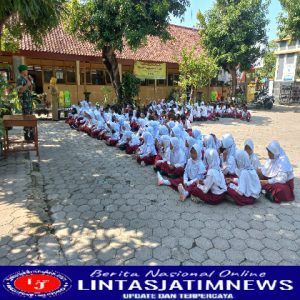 Tanamkan Rasa Cinta Tanah Air, Babinsa Posramil Pangkur Berikan Wasbang Siswa-Siswi SD